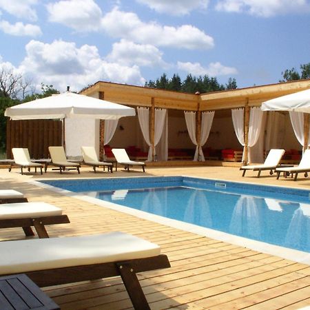 Hotel Par Avion Априлци Экстерьер фото