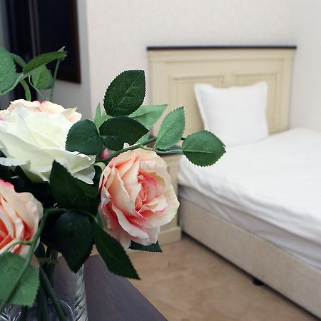 Hotel Par Avion Априлци Экстерьер фото