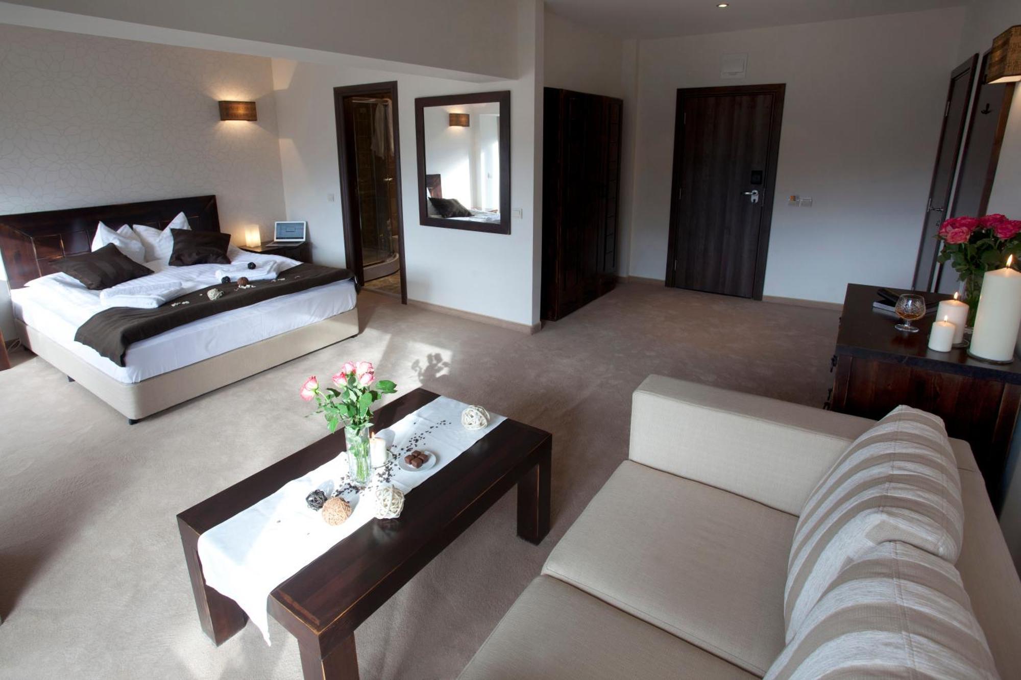 Hotel Par Avion Априлци Экстерьер фото